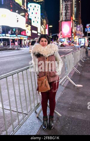 Ritratti di turisti latinoamericani nella città di New York, Stati Uniti Foto Stock