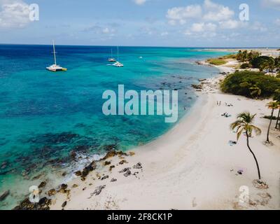 Boca Catalina Beach Aruba, rubs e clifs e l'oceano blu Aruba Foto Stock