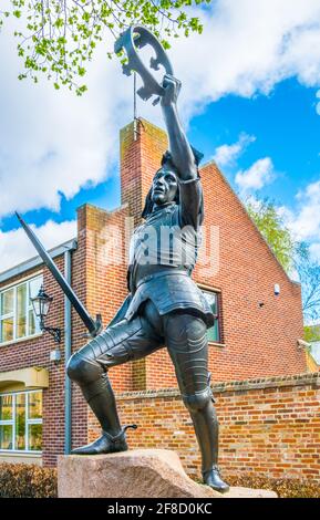 Statua di Richard III di fronte alla cattedrale di Leicester, Inghilterra Foto Stock