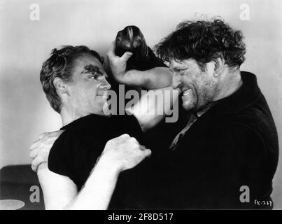 JAMES CAGNEY e FRED KOHLER in FRISCO KID 1935 regista LLOYD BACON Warner Bros Foto Stock