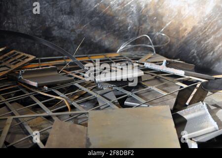 Rottame tecnologico di produzione metallurgica. Raccolta e conservazione. Foto Stock