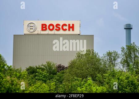 GERMANIA - GIUGNO 2016: Il nuovo edificio della fabbrica DI BOSH contro un cielo blu, Germania. Foto Stock