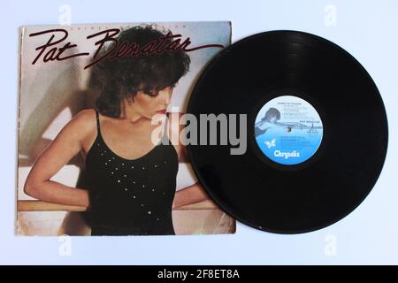 Hard rock e pop rock artista, Pat Benatar album musicale su disco LP con dischi in vinile. Intitolato: Crimini di Passione Foto Stock