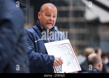 Porza, Svizzera. 13 Apr 2021. 13 aprile 2021, Porza, Corner Arena, NL 1/4 finale - gara 1: HC Lugano - SC Rapperswil-Jona Lakers, assistente allenatore Niklas Gaellstedt (Rapperswil). (Uscita Svizzera/Croazia) Credit: SPP Sport Press Photo. /Alamy Live News Foto Stock