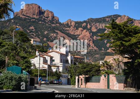 Cannes, Francia, 13 aprile 2021. Illustrazione della Costa Azzurra durante il 3 ° blocco in Francia per evitare la diffusione di Covid-19. Saint-Raphael, Antheor, Francia il 13 aprile 2021. Foto di Lionel Urman/ABACAPRESS.COM Foto Stock