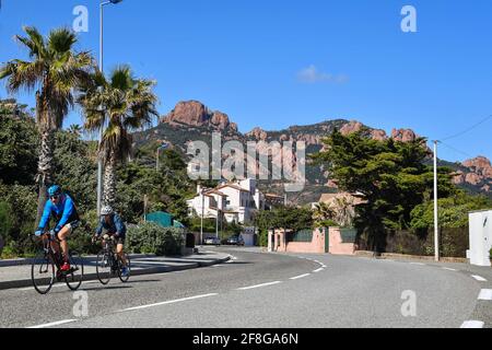 Cannes, Francia, 13 aprile 2021. Illustrazione della Costa Azzurra durante il 3 ° blocco in Francia per evitare la diffusione di Covid-19. Saint-Raphael, Antheor, Francia il 13 aprile 2021. Foto di Lionel Urman/ABACAPRESS.COM Foto Stock