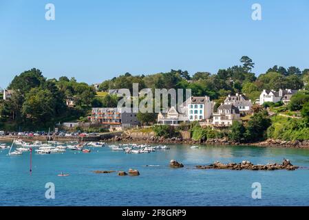 Vista del porto panoramico di Port Manech nel Finistère, Bretagna, Francia Foto Stock