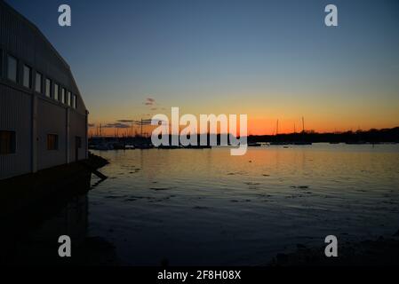 Tramonto sul fiume Hamble Foto Stock