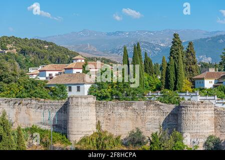 Fortificazione nel distretto di Albaicin a Granada, Spagna Foto Stock