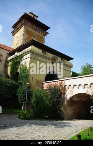 Reimlinger Tor sulle mura intorno a questa bellissima città sulla strada Romantica, - Nordlingen, Baviera, Germania Foto Stock