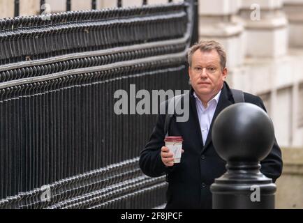 Londra, Regno Unito. 14 Apr 2021. The Lord Frost, David Frost, Ministro di Stato presso il Gabinetto Office, presidente britannico del Consiglio di partenariato UE-Regno Unito entra a Downing Street, Londra UK Credit: Ian Davidson/Alamy Live News Foto Stock