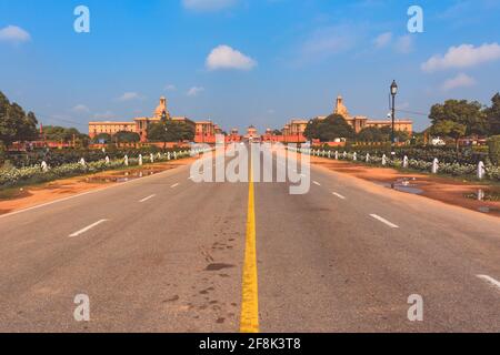 Rajpath 'King's Way' è un viale cerimoniale a Delhi che Corre da Rashtrapati Bhavan sulla collina di Raisina attraverso Vijay Chowk E l'India porta alla nazione Foto Stock