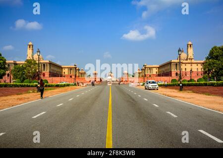 Rajpath 'King's Way' è un viale cerimoniale a Delhi che Corre da Rashtrapati Bhavan sulla collina di Raisina attraverso Vijay Chowk E l'India porta alla nazione Foto Stock