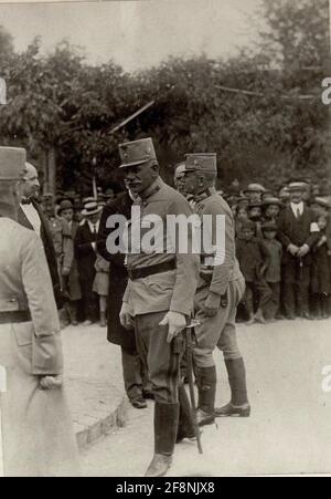 Il marshalleutnant Joseph Roth di Limanowa-Lapanov è ricevuto a Lublino. Foto Stock