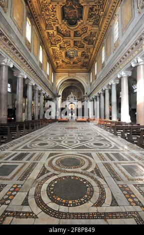 Italia, Roma, Trastevere, chiesa di San Crisogono Foto Stock