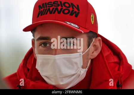 Imola, Italia. 15 Aprile 2021. Charles Leclerc (MON) Ferrari. 15.04.2021. Campionato del mondo Formula 1, Rd 2, Gran Premio d'Emilia Romagna, Imola, Italia, Preparation Day. Il credito fotografico dovrebbe essere: XPB/immagini dell'associazione stampa. Credit: XPB Images Ltd/Alamy Live News Foto Stock