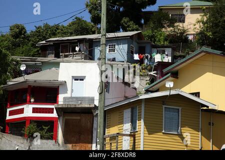 St George's Grenada alloggiamento colorato Foto Stock