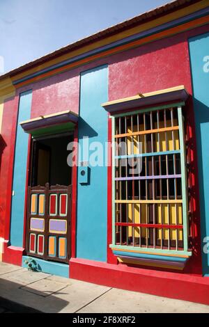 Maracaibo, Venezuela. 18-06-2010. Case spagnole di vecchio stile sono visibili nel centro di Maracaibo, quartiere storico di Santa Lucia. Foto: Jose Bula Foto Stock