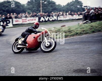 Moto e sidecar racing 1958/59 parte II, Brands Hatch Circuit, circuito automobilistico, il paddock Brands Foto Stock