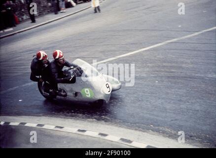 Moto e sidecar racing 1958/59 parte II, Brands Hatch Circuit, circuito automobilistico, il paddock Brands Foto Stock