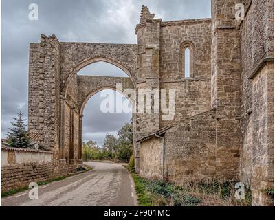 Sant'Antonio´s nell'ex monastero dei camino Frances, castrojeriz, Spagna, 21 ottobre 2009 Foto Stock