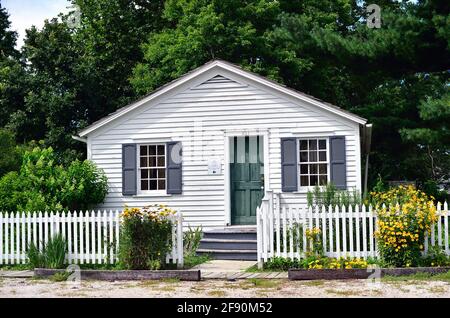 Galesburg, Illinois, Stati Uniti. La modesta casa natale di Carl Sandburg, famoso poeta e autore vincitore del Premio Pulitzer. Foto Stock