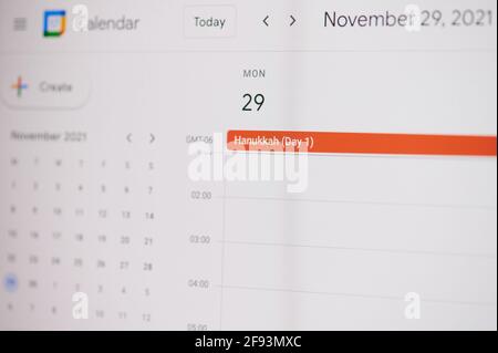 New york, USA - 17 febbraio 2021: Hanukkah 29 di novembre su google calendario su schermo del portatile vista ravvicinata. Foto Stock