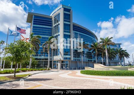 Nova Southeastern University (NSU) Guy Harvey Oceanographic Center, Halmos College of Natural Sciences & Oceanography - Dania Beach, Florida, USA Foto Stock