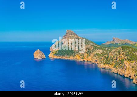 Es Colomer isolotto vicino a Cap formentor a Maiorca, Spagna Foto Stock