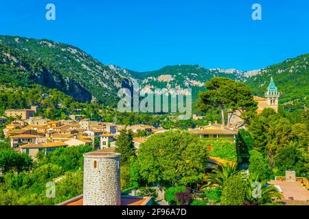 Veduta aerea di Real Cartuja de Valldemossa, Maiorca, Spagna Foto Stock