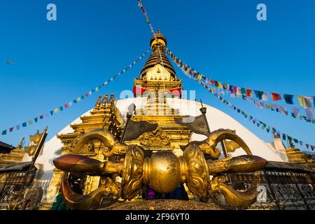 Il tempio delle scimmie Swayambhunath stupa Foto Stock