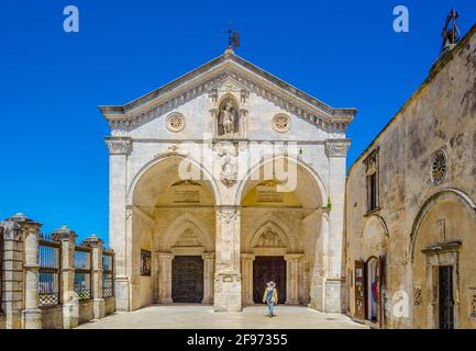 Veduta del santuario di san michele arcangelo in italiano Città Monte Santangelo Foto Stock