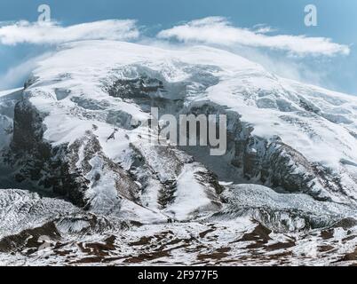 Fotografia aerea dello scenario naturale di Muztagh ATA a Xinjiang, Cina Foto Stock