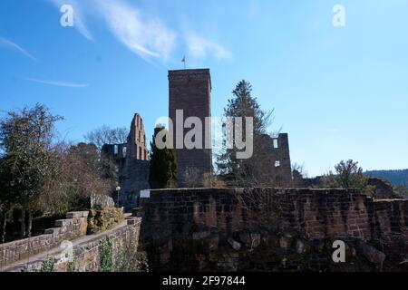 Rovine del castello di Zavelstein a Bad Zavelstein, Germania Foto Stock