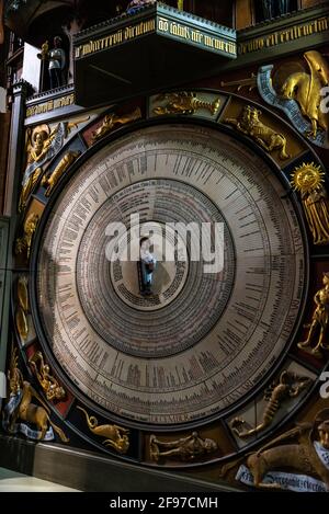 Orologio astronomico nella Cattedrale di Lund, chiesa luterana a Lund, Scania, Svezia Foto Stock