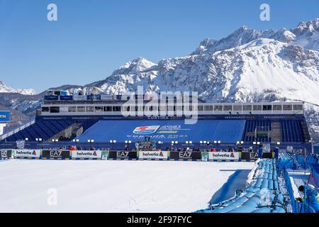 Cortina d'Ampezzo, Italia 13 febbraio 2021: Una visione generale durante i Campionati mondiali di sci alpino FIS discesa delle donne sull'Olimpia delle Tofane C. Foto Stock