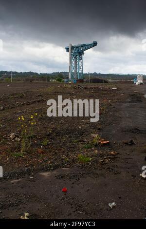 Crain sul fiume Clyde Foto Stock