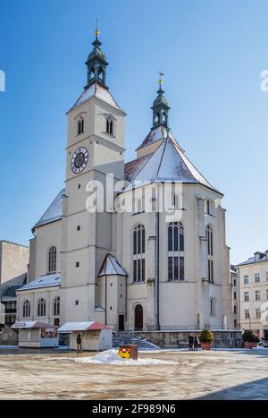 Neupfarrplatz con Neupfarrkirche nel centro storico, Ratisbona, Danubio, Palatinato superiore, Baviera, Germania, Patrimonio dell'Umanità dell'UNESCO Foto Stock