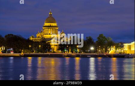 Admiralteystv e la Cattedrale di Sant'Isacco, San Pietroburgo, hanno preso@StPetersburg, Mosca, Russia Foto Stock