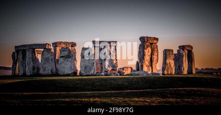 Le famose rocce di Stonehenge in Inghilterra - fotografia di viaggio Foto Stock