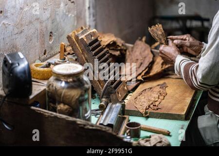 Fabbrica di sigari a San Antonio de los Baños, provincia di Artemisa, Cuba Foto Stock