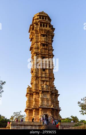 Rajasthan, India-Ottobre, 2018: Vijay Stambha 'monumento della vittoria' costruito dal re Mewar, Rana Kumbha in 1448 per commemorare la vittoria sopra gli eserciti di Foto Stock