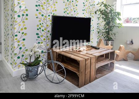 Camera moderna con TV Foto Stock