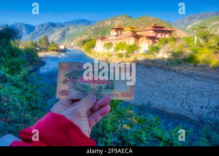 Il Punakha Dzong conosciuto anche come Pungthang Dewa Chhenbi Phidrang, che significa 'il palazzo di grande felicità o beatitudine' è il centro amministrativo di Puna Foto Stock