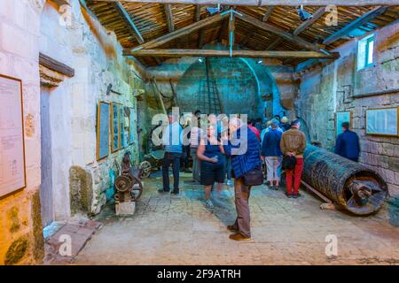 TRAPANI, ITALIA, 21 APRILE 2017: Interno del museo del sale di Trapani, Sicilia, Italia Foto Stock