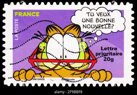 MOSCA, RUSSIA - 24 SETTEMBRE 2019: Francobollo stampato in Francia mostra Garfield, Prioritaire 20 Gr. - Gram, serie, circa 2008 Foto Stock