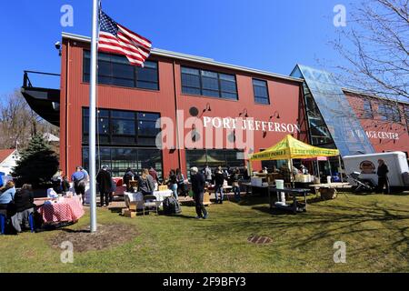 Mercato agricolo Port Jefferson Village Long Island New York Foto Stock