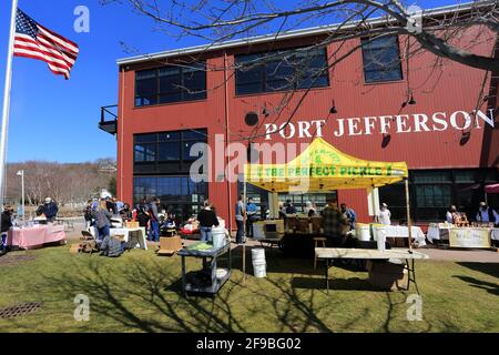 Mercato agricolo Port Jefferson Village Long Island New York Foto Stock