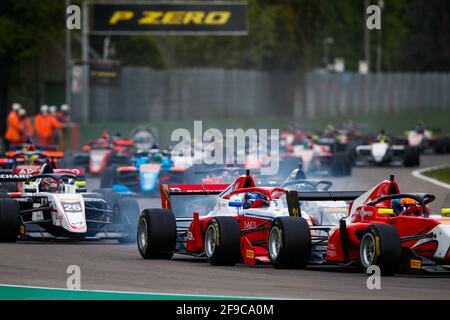 01 ARON Paul, Prema Powerteam, azione durante il 1° round del Campionato europeo Regionale Formula 2021 di Alpine dal 16 al 18 aprile 2021 sull'Autodromo Internazionale Enzo e Dino Ferrari, a Imola, Italia - Foto Florent Gooden/DPPI Foto Stock