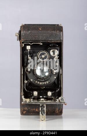 Houghton and Butcher, telecamera a soffietto pieghevole. N. 6 Carbine tascabile da orologio Foto Stock